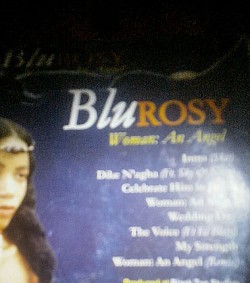 Blurosy Records outfits